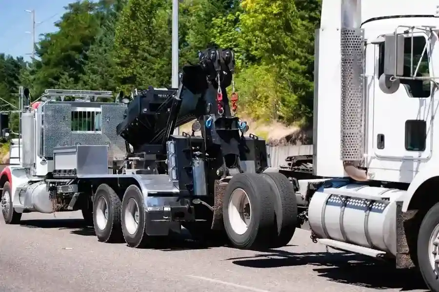 How Heavy Duty Towing Ensures Road Safety New Orleans, LA How Heavy Duty Towing Ensures Road Safety New Orleans, LA